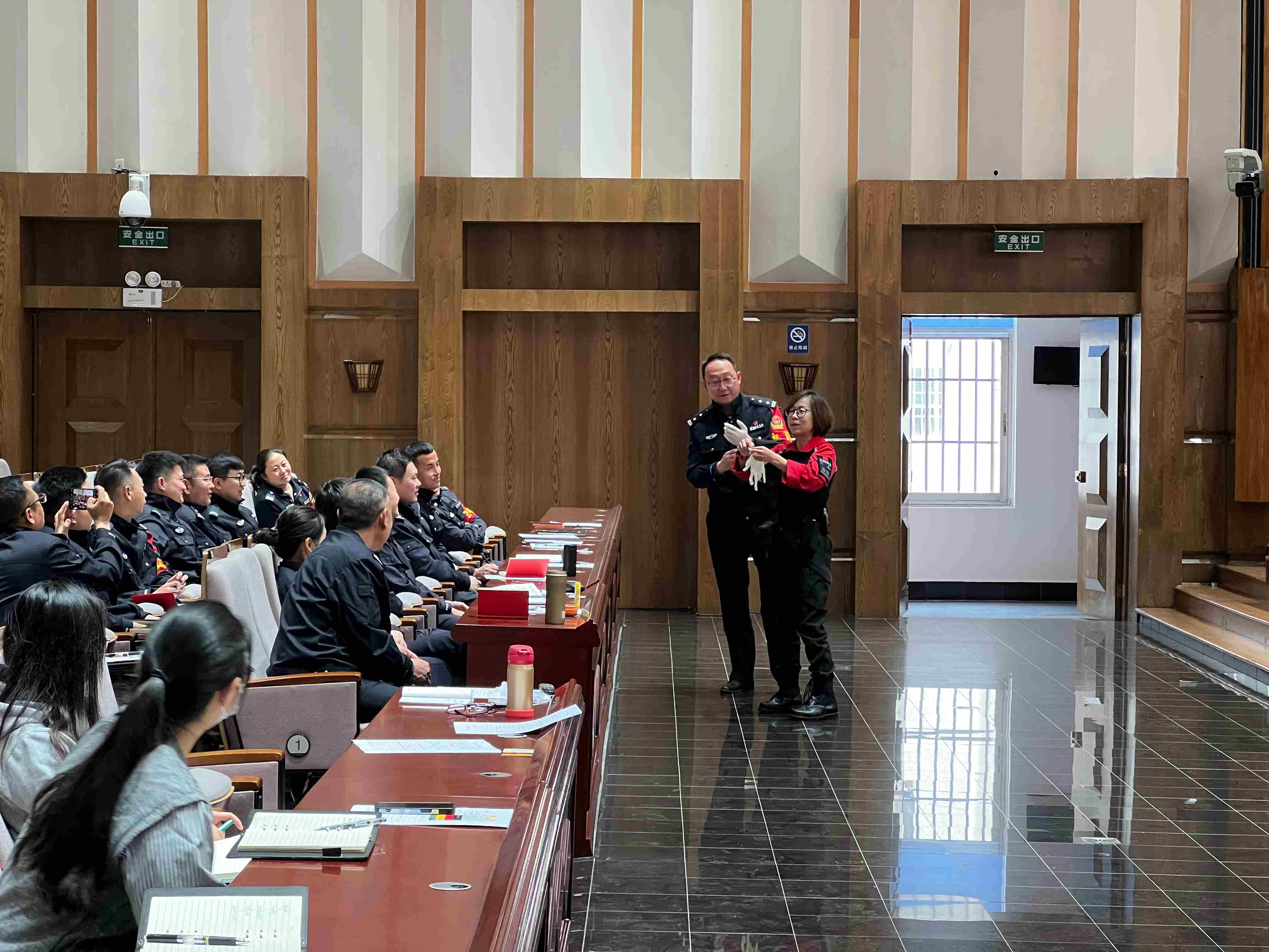 昆明市中院法警培训